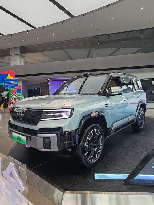 广州番禺区月集宏企业管理咨询比亚迪方程豹硬派越野的爆款，英菲尼迪35周年与你共成长
